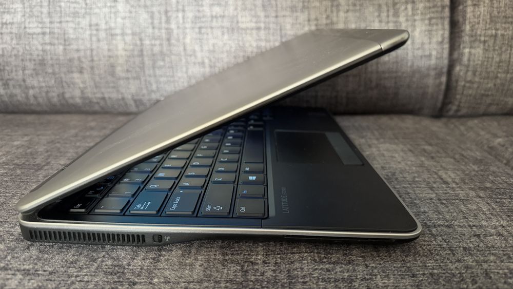 Laptop Latitude e7240