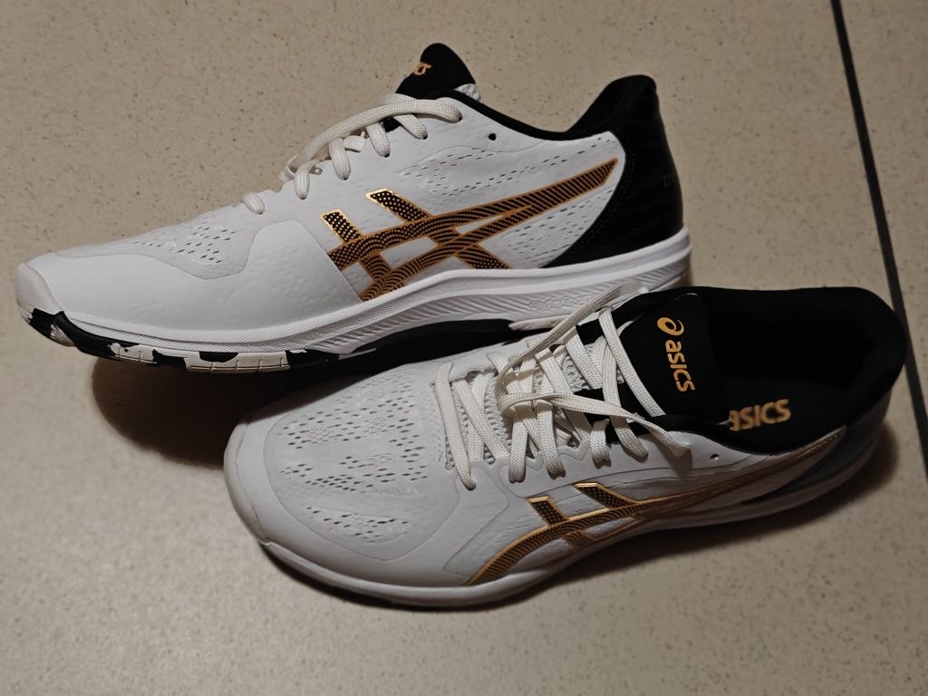 Кросівки ASICS Dynafeather для настільного тенісу