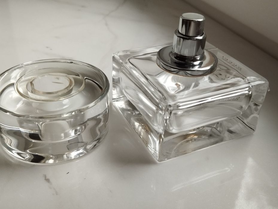 Ozdoba toaletki, szklana buteleczka po perfumach Gucci, nienapełnialna