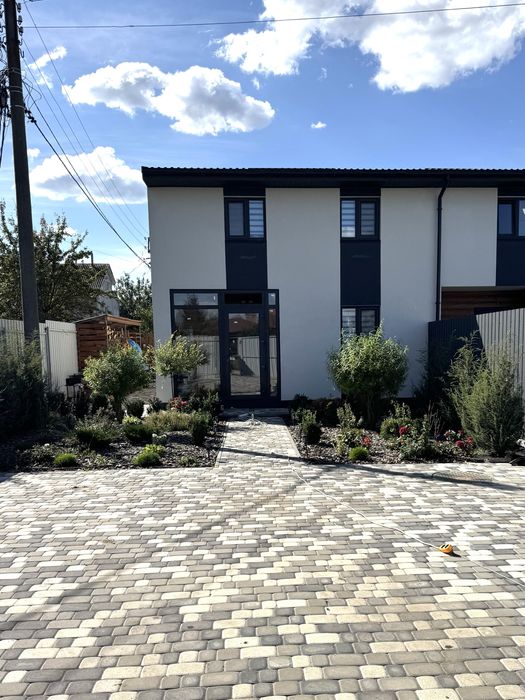 Продам таунхаус Казацький  проспект