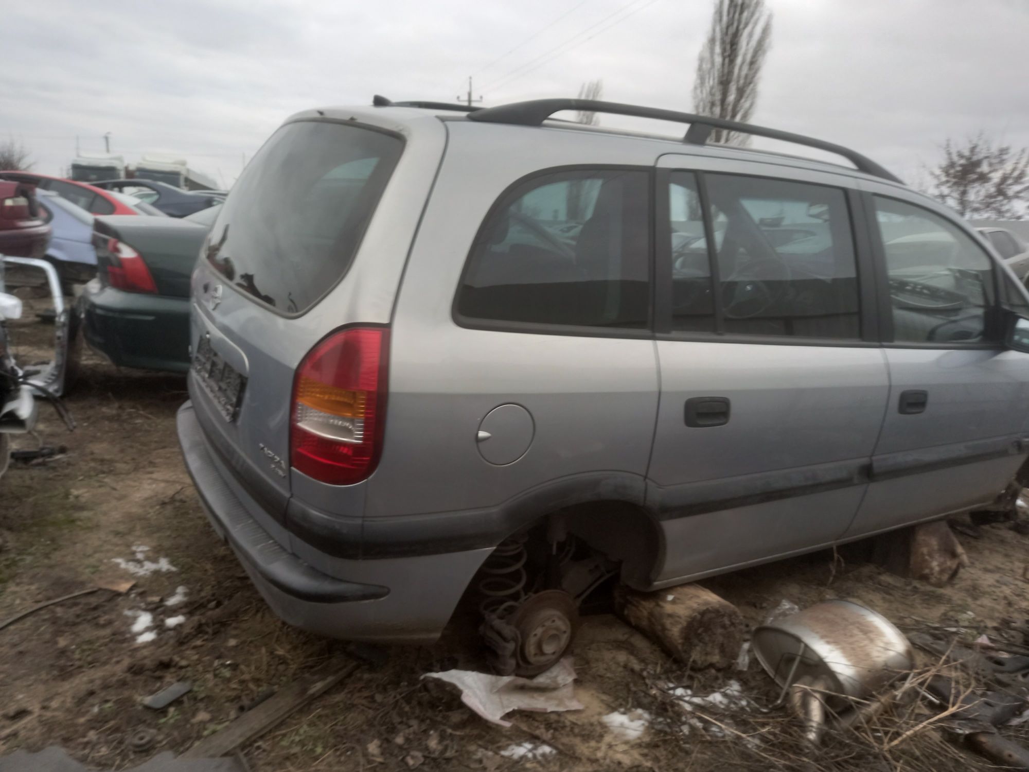 Разборка запчасти шрот Opel Zafira А 1.8 бензин