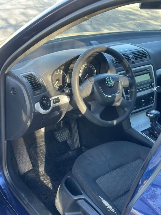 Продам Школу Октавия 2010 Года