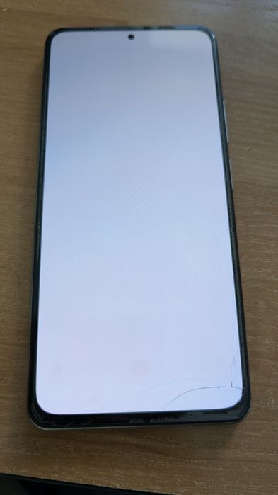 Телефон Poco F3  8/256