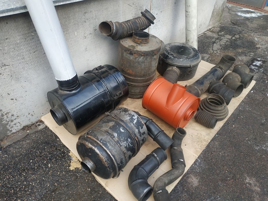 Корпуса воздушных фильтров ЗИЛ бычок КАМАЗ Урал ЗИЛ Гя