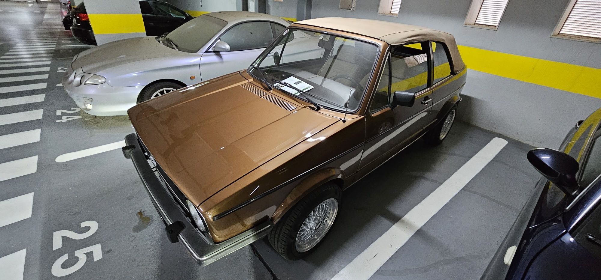 Volkswagen golf mk1 cabrio karman