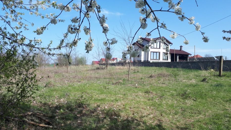 Земельна ділянка 13.5   5хв до  ТРЦ Подоляни