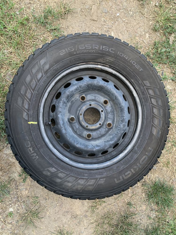 Запасное колесо 215/65/15r