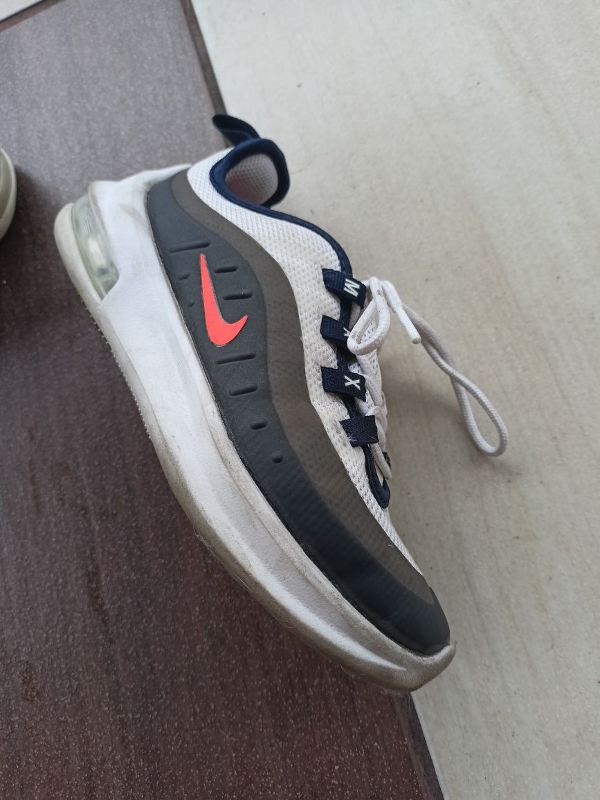 Buty dziecięce Nike Air Max 30