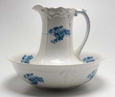 lavanda, gomil e bacio da Vista Alegre