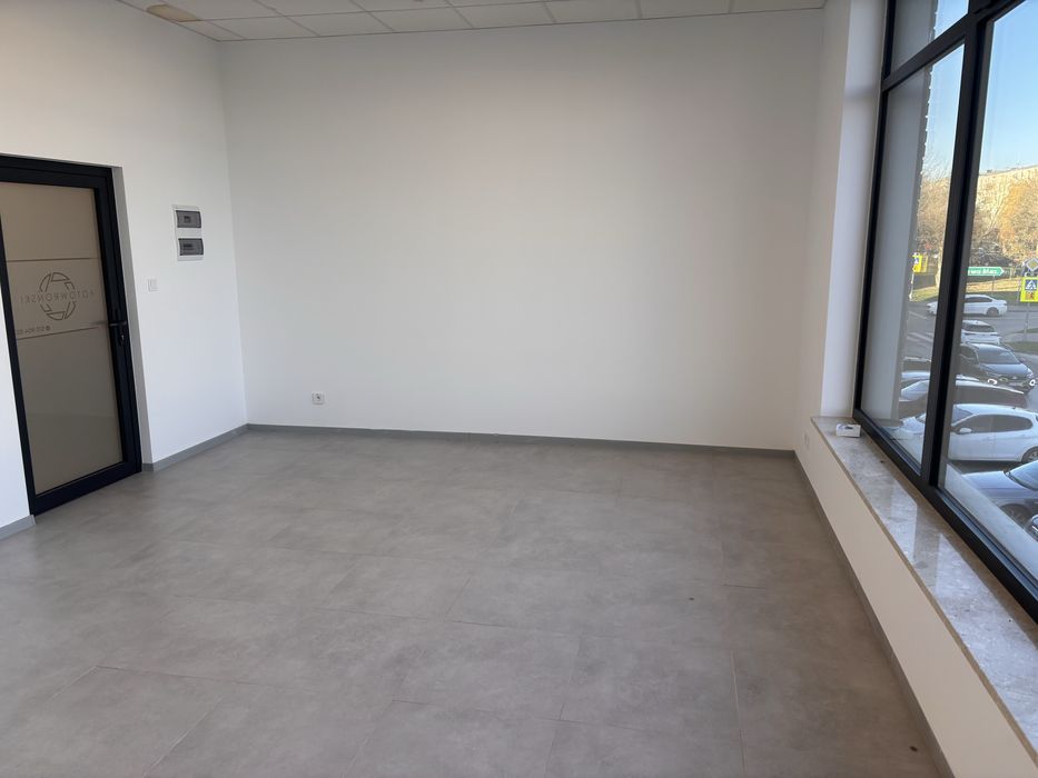 Wynajmę  lokal w centrum - bezpośrednio