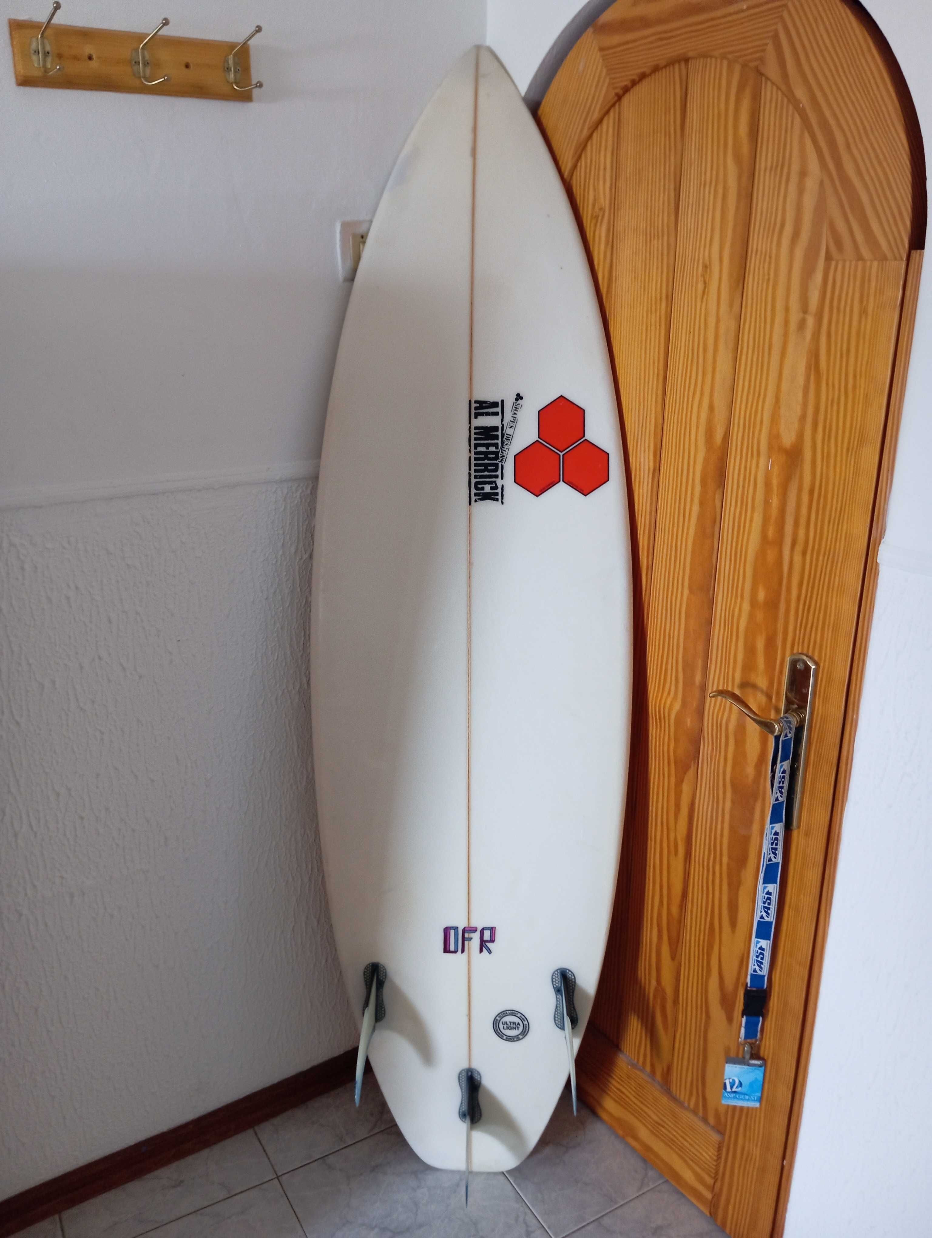 Vendo prancha Channel Islands Al Merrick modelo DFR (Dane Reynolds)