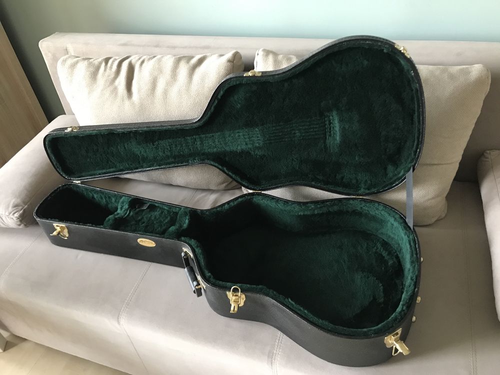 Futerał na gitarę akustyczną Martin Hardshell Dreadnought, case