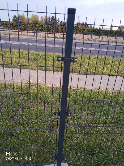 Ogrodzenia panelowe fi4 h=1230mm 51 drutów pionowych