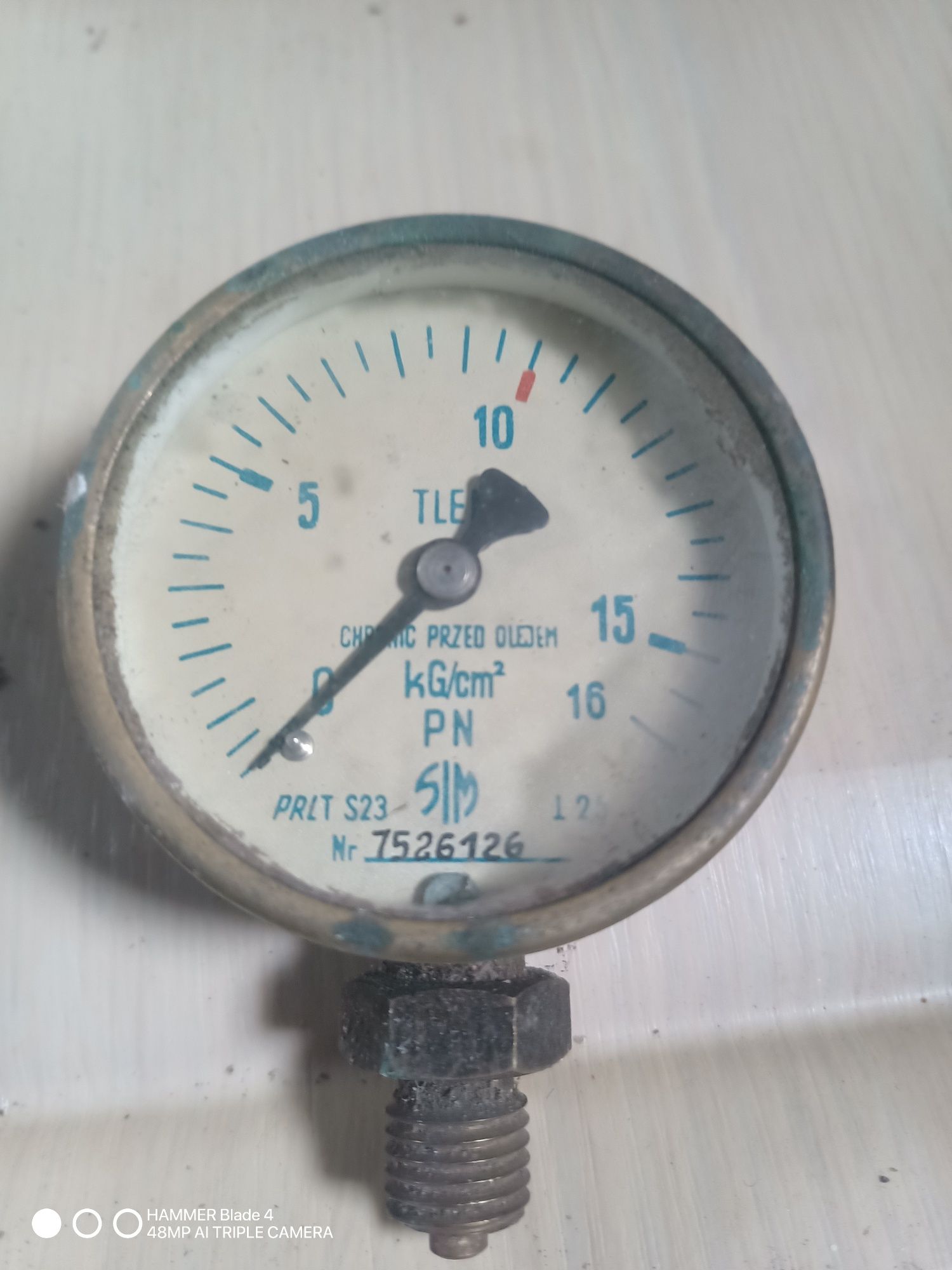 Manometr manometry 2 sztuki PRL stare