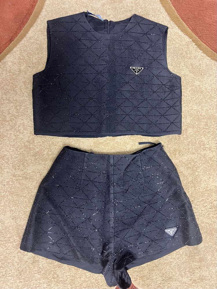 Костюм Prada оригинал, р. 36