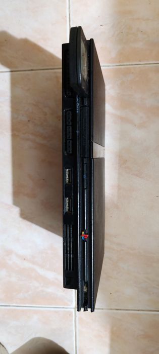 PlayStation 2 + Comando Original + Cartão de Memória
