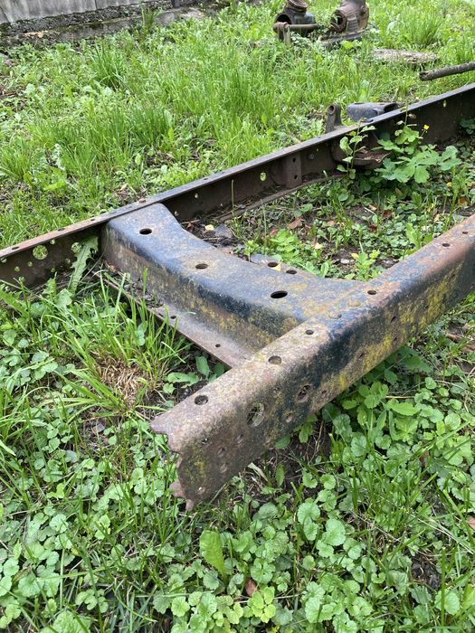 Рама ціла ЗІЛ 131