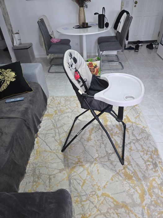 Cadeira de comer bebe da Disney