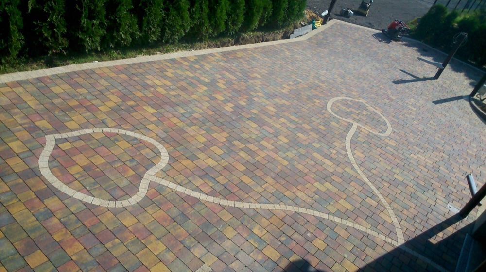 Ogrody brukarstwo bruk brukowanie kostka brukowa ogrodzenia WOLNE TERM