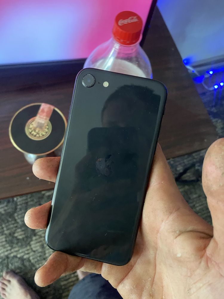 Iphone se 2020 64bg