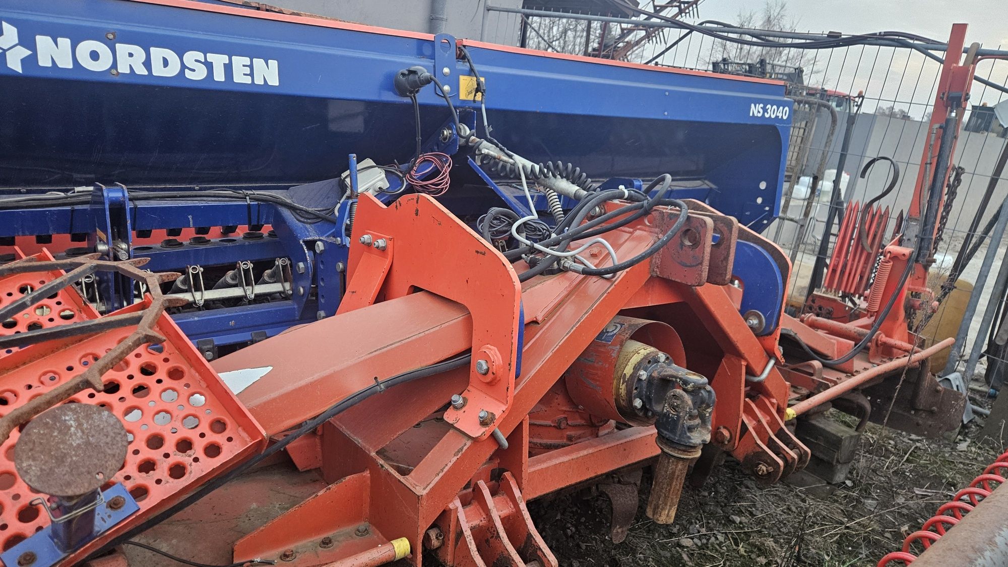 Siewnik Nordsten 3040+Kuhn brona