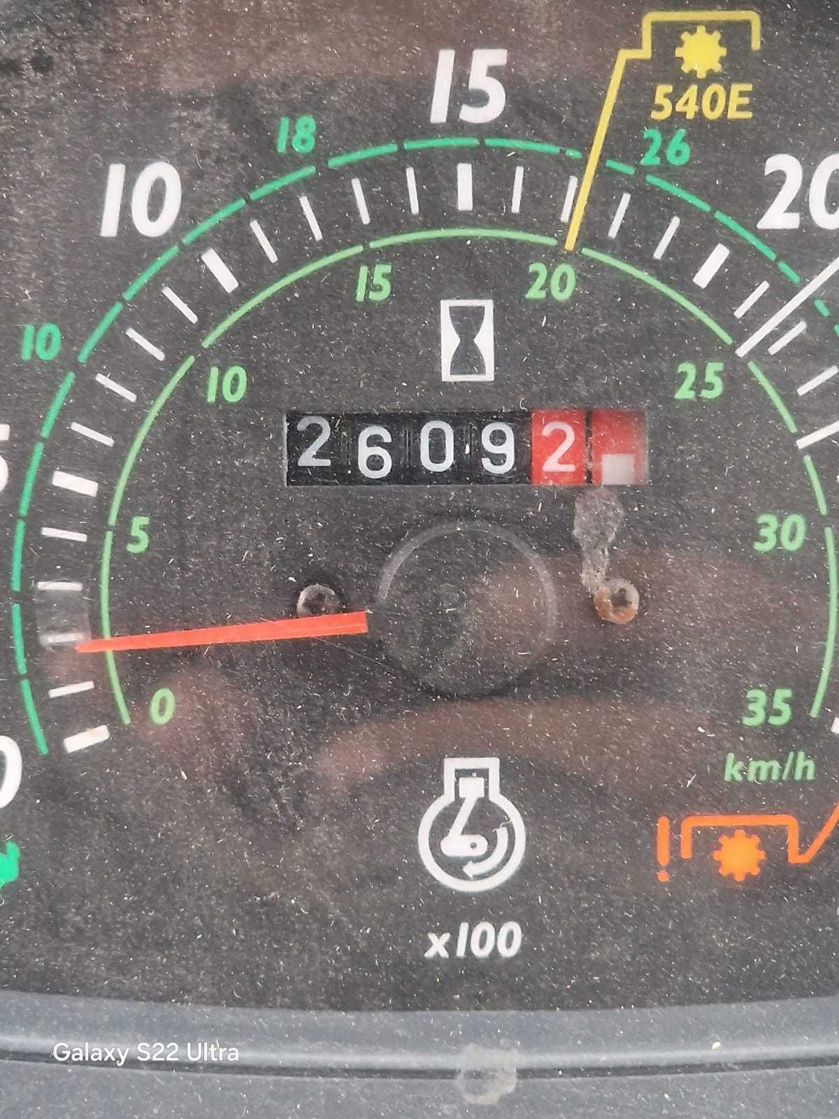 Ciągnik rolniczy NEW HOLLAND TL90