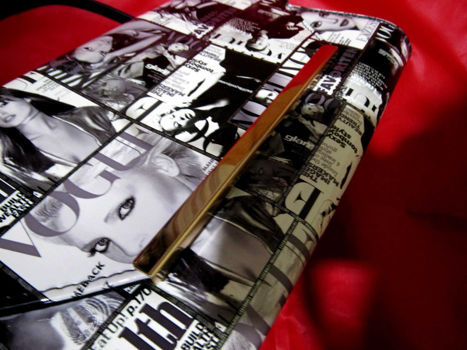 Кошелёк-клатч с изображением знаменитостей с обложек журнала Vogua