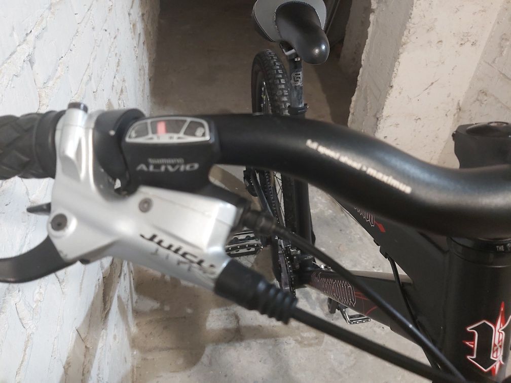 Rower górski dirt downhill Underground Zone Two