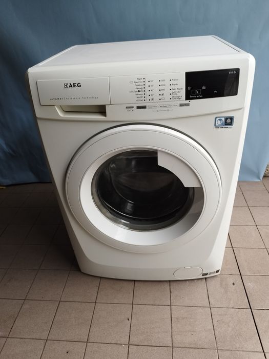 Máquina de lavar roupa AEG 8kg em bom estado