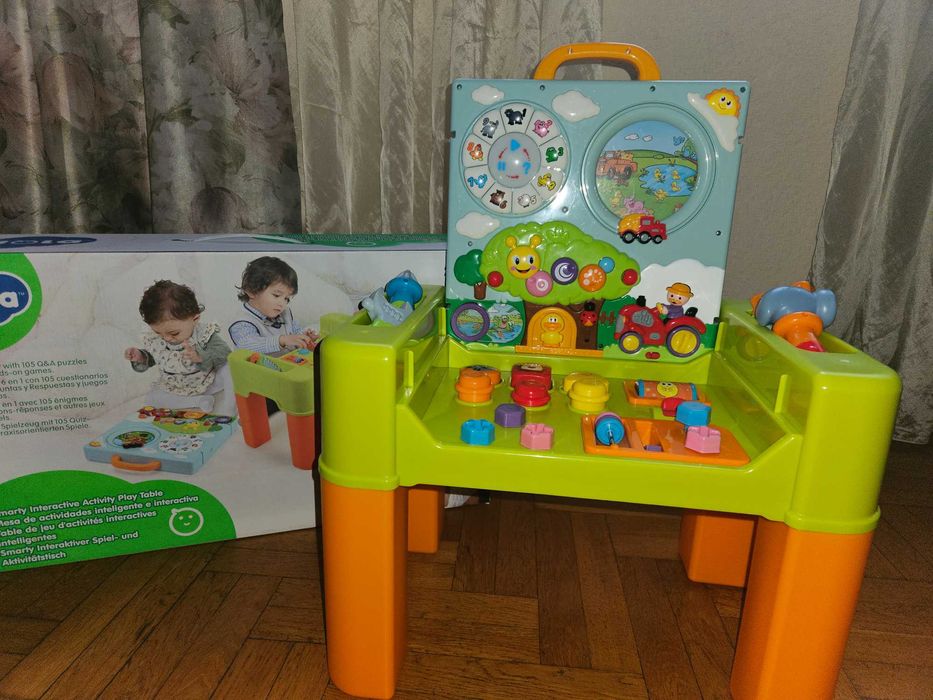 Розвиваючий ігровий центр столик.