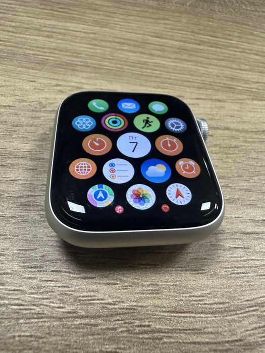 Apple watch SE 2 + LTE 44 mm хорошее состояние