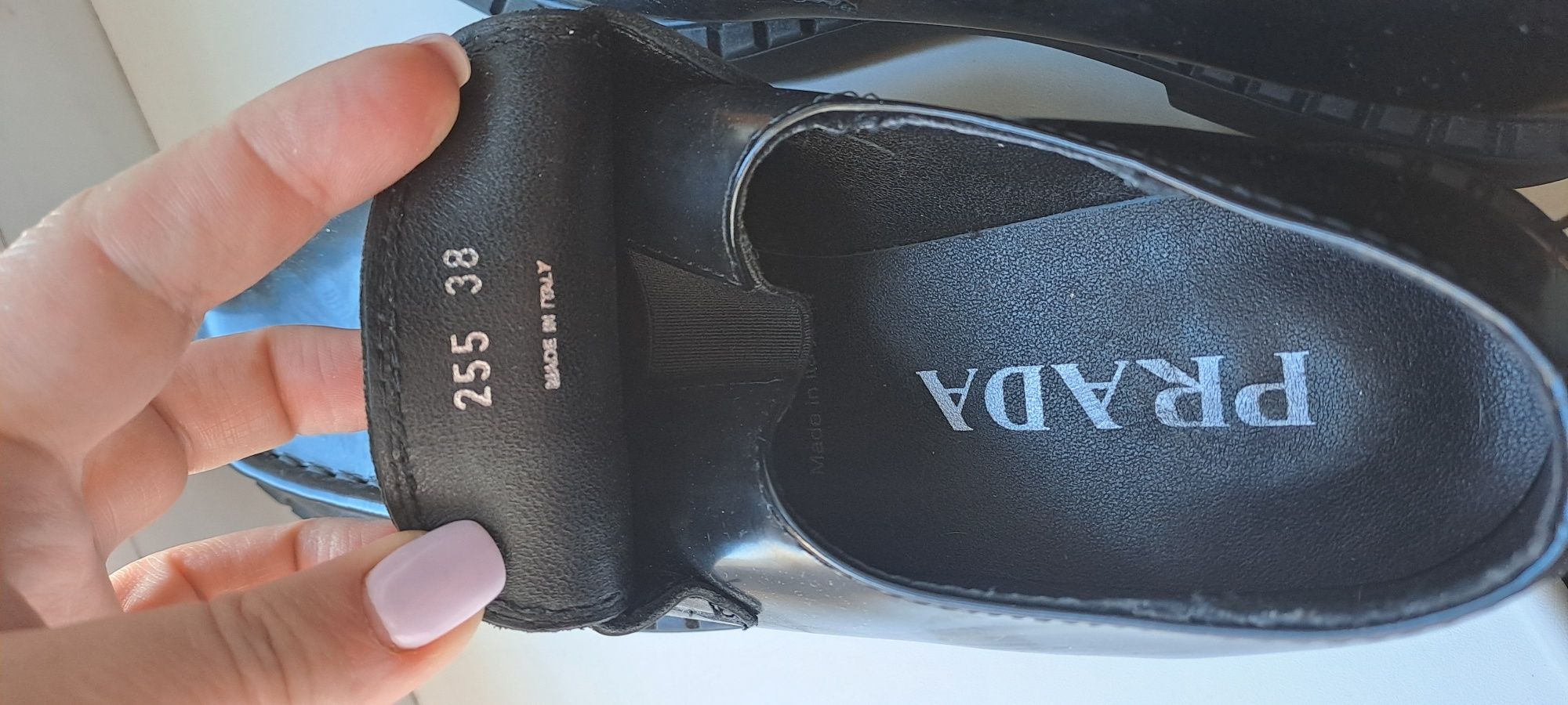 Класичні лофери Prada 38