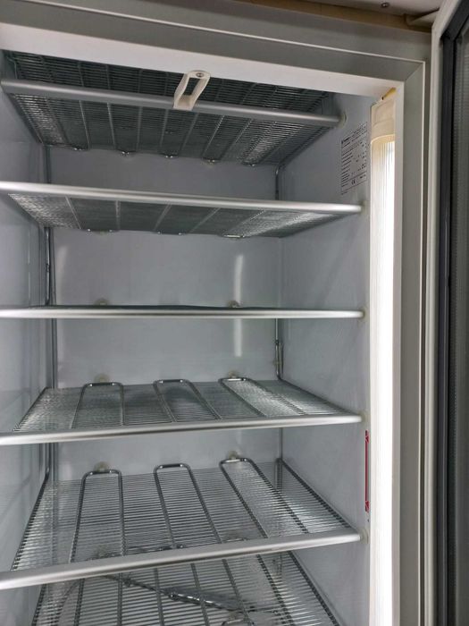 Vitrine congeladora vertical