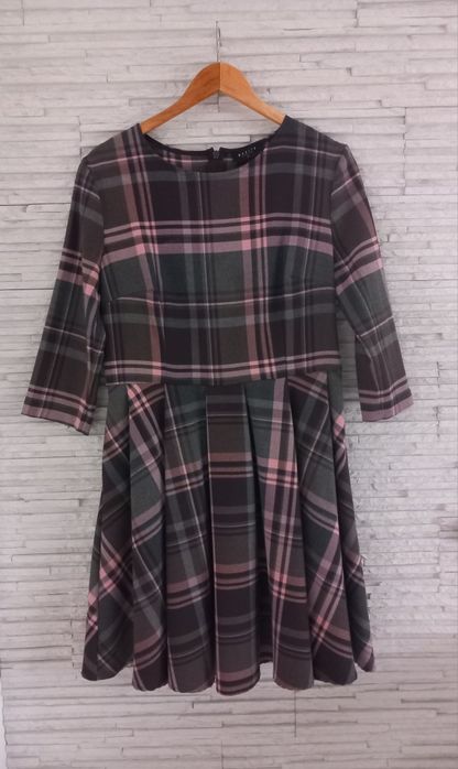 Sukienka rozkloszowana "Mohito"r.40/42