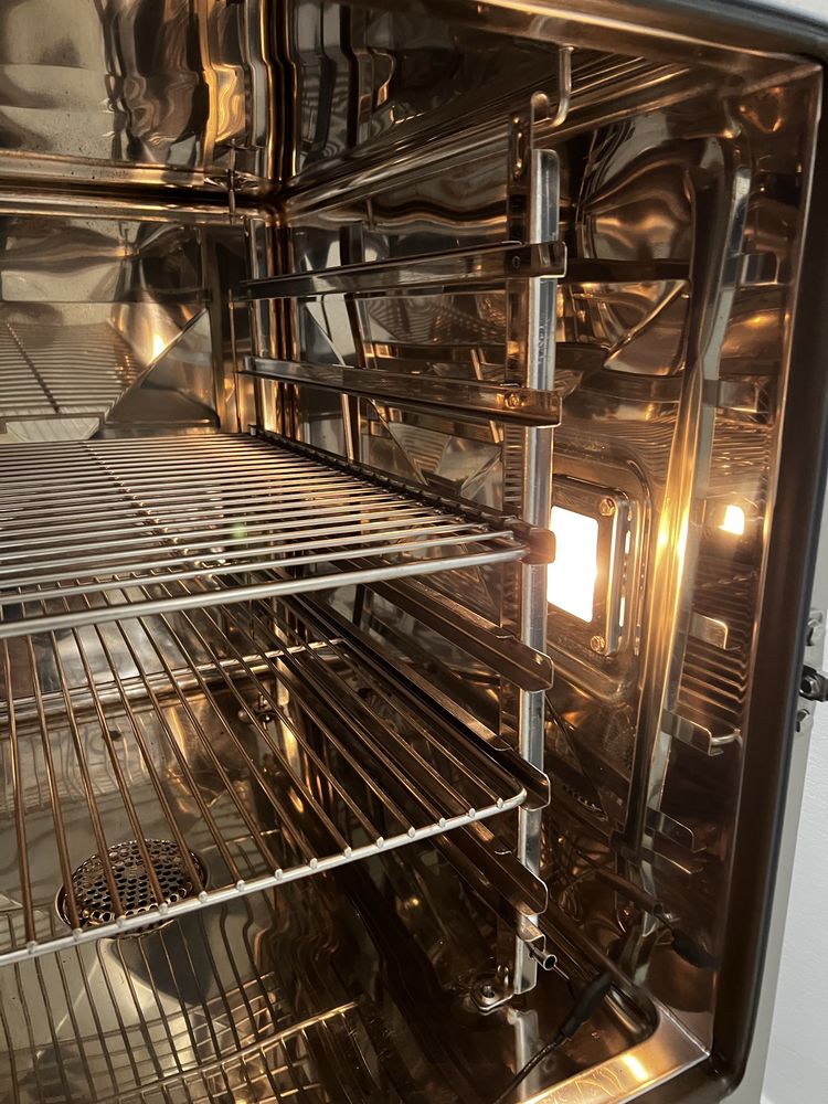 GAZOWY Piec konwekcyjno parowy RATIONAL SCC 61. Piekarnik gastronomicn