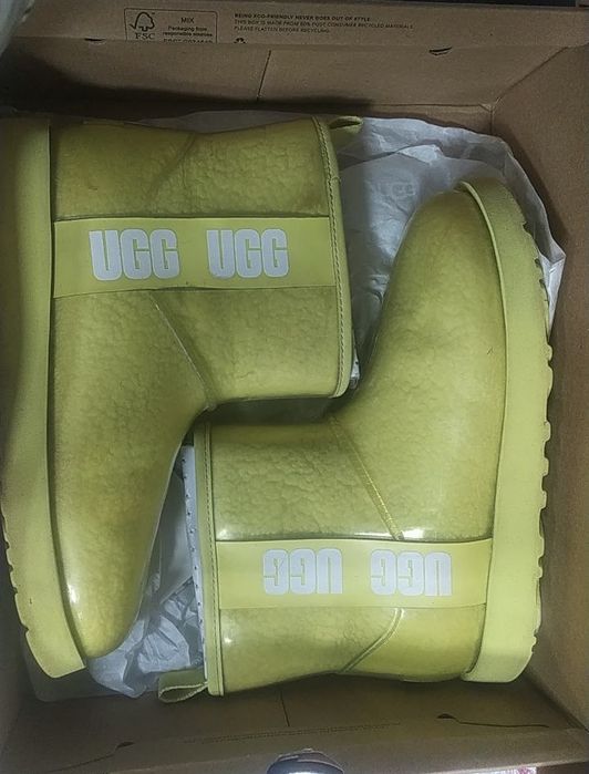 Продам чоботи Ugg Classic Clear Mini оригінал.