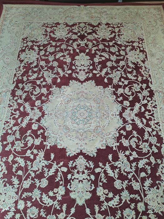Dywan  200cmx300cm