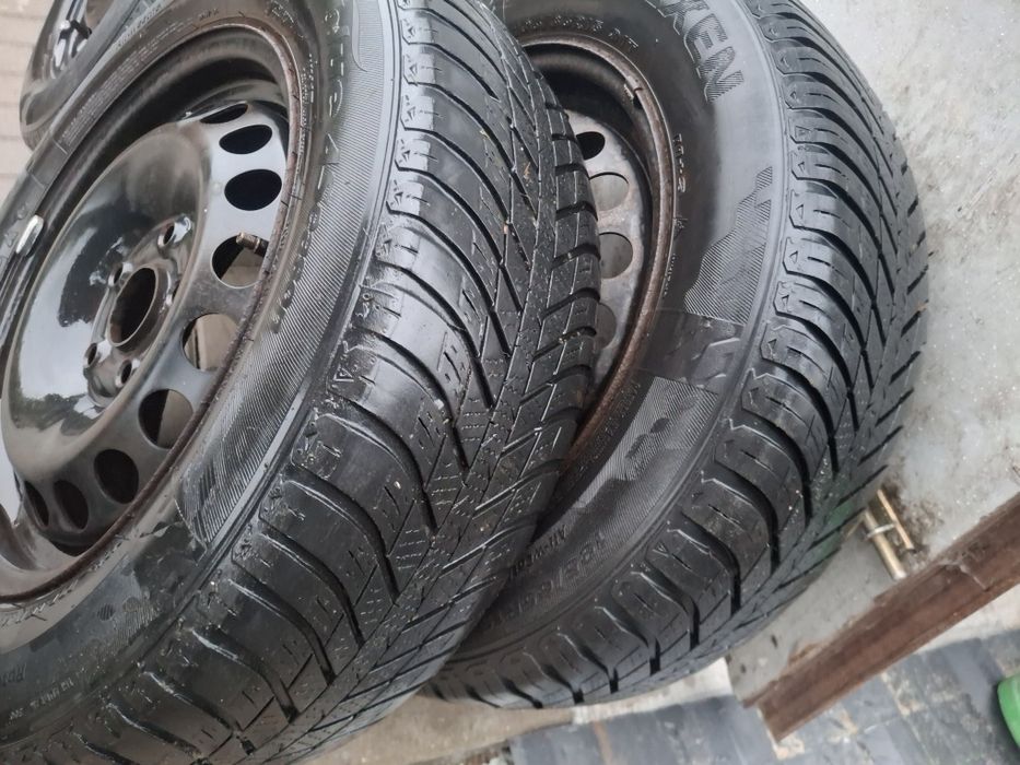 4x felgi z oponami  vw  kba 43737 et 47 6j r15