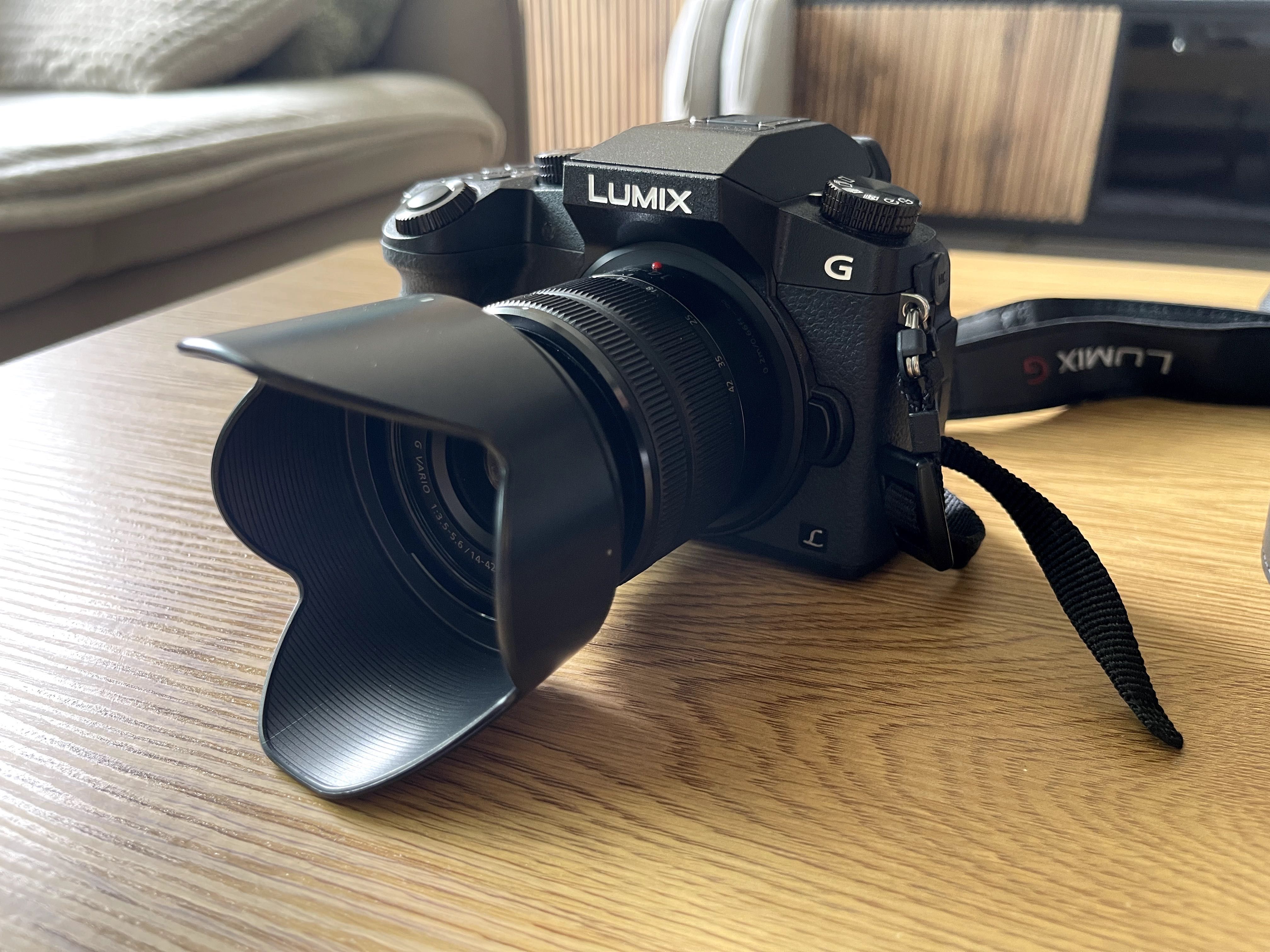 Panasonic Lumix G7 – zestaw z obiektywem 14-42 mm + akcesoria