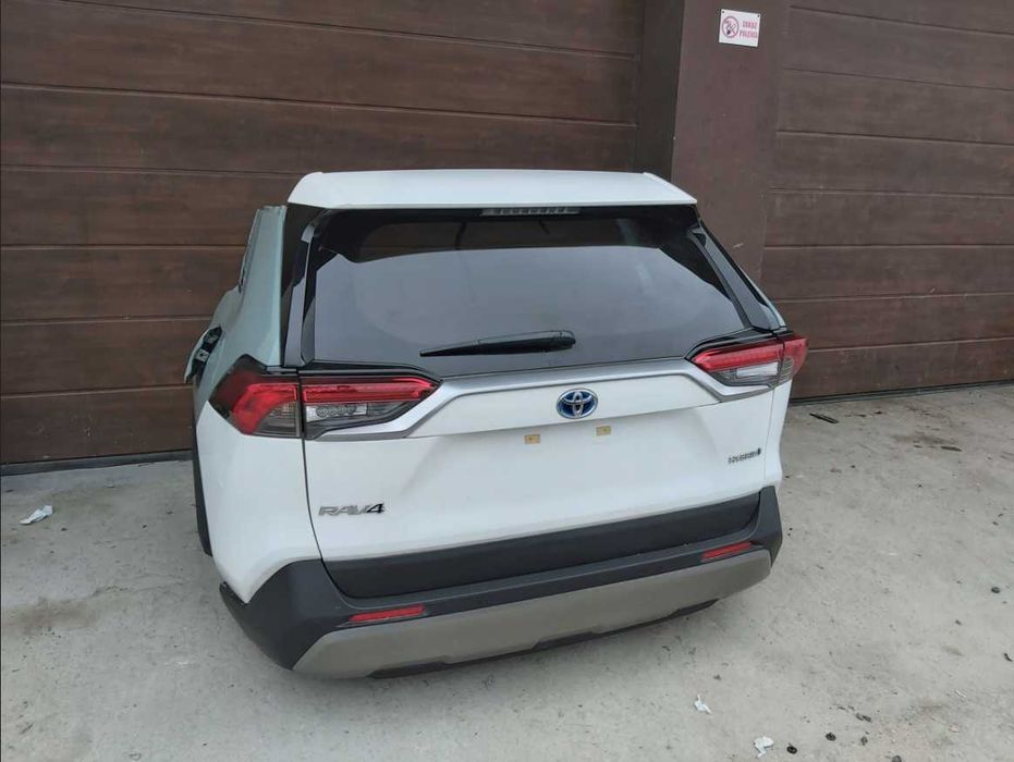 Крышка багажника Toyota Rav 4 IV разборка розборка Тойота
