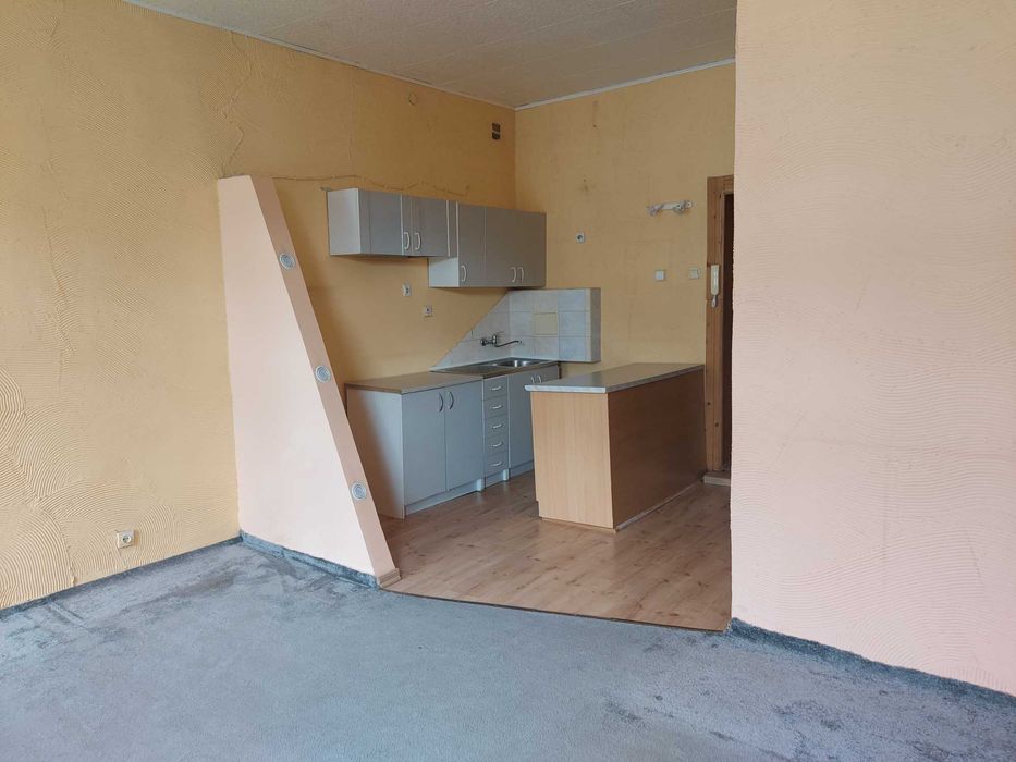 Kawalerka do odświeżenia w Śródmieściu