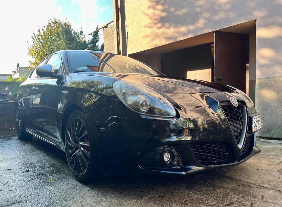 Alfa Romeo Giulietta Alfa Romeo Giulietta QV Line – 1.4 Multi Air / 215 KM / Rok 2012