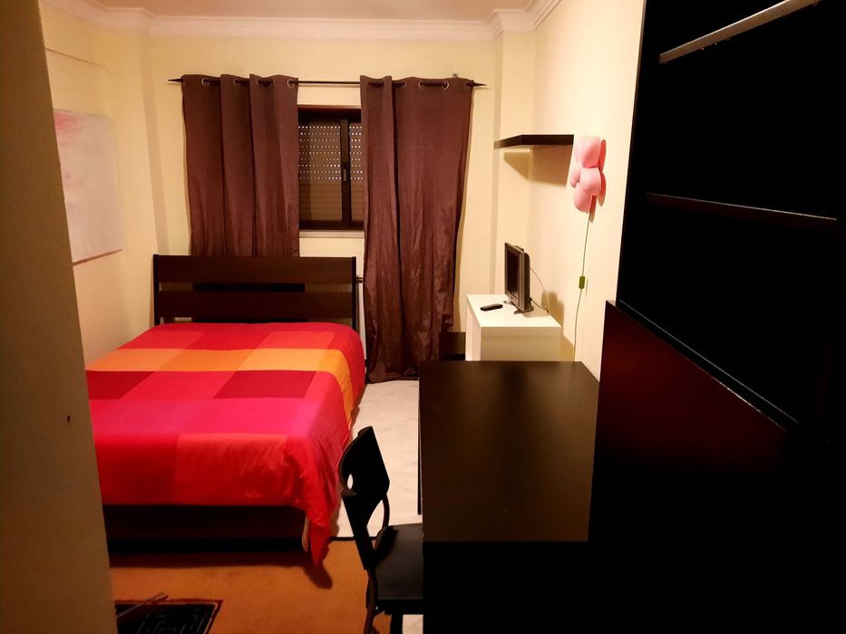 Quarto para trabalhador