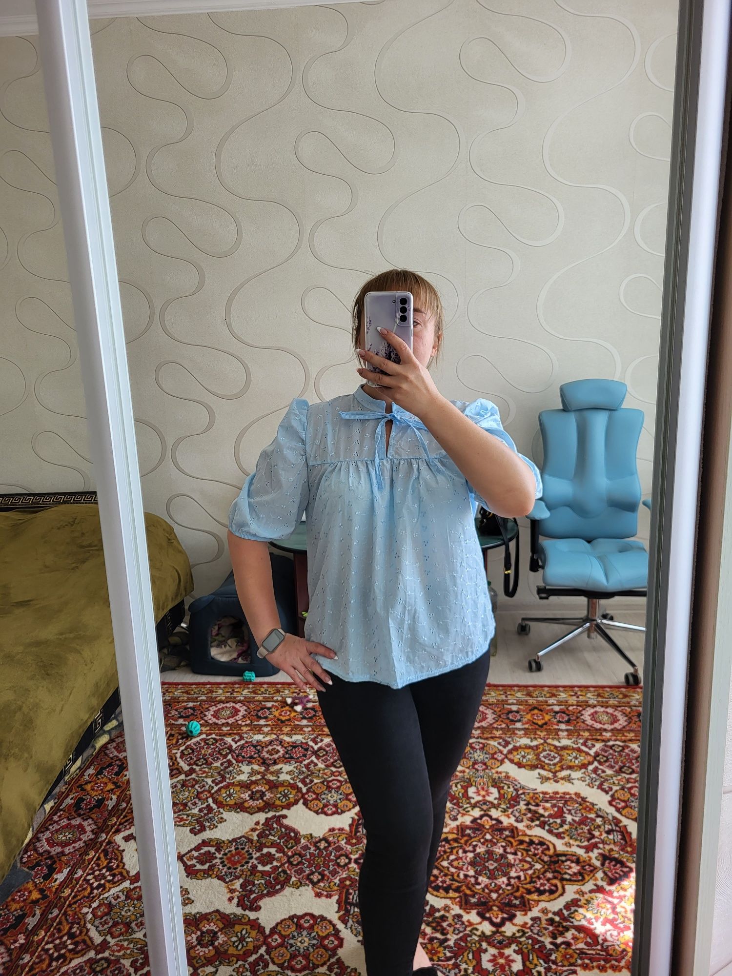 Продам кофтинку з прошви