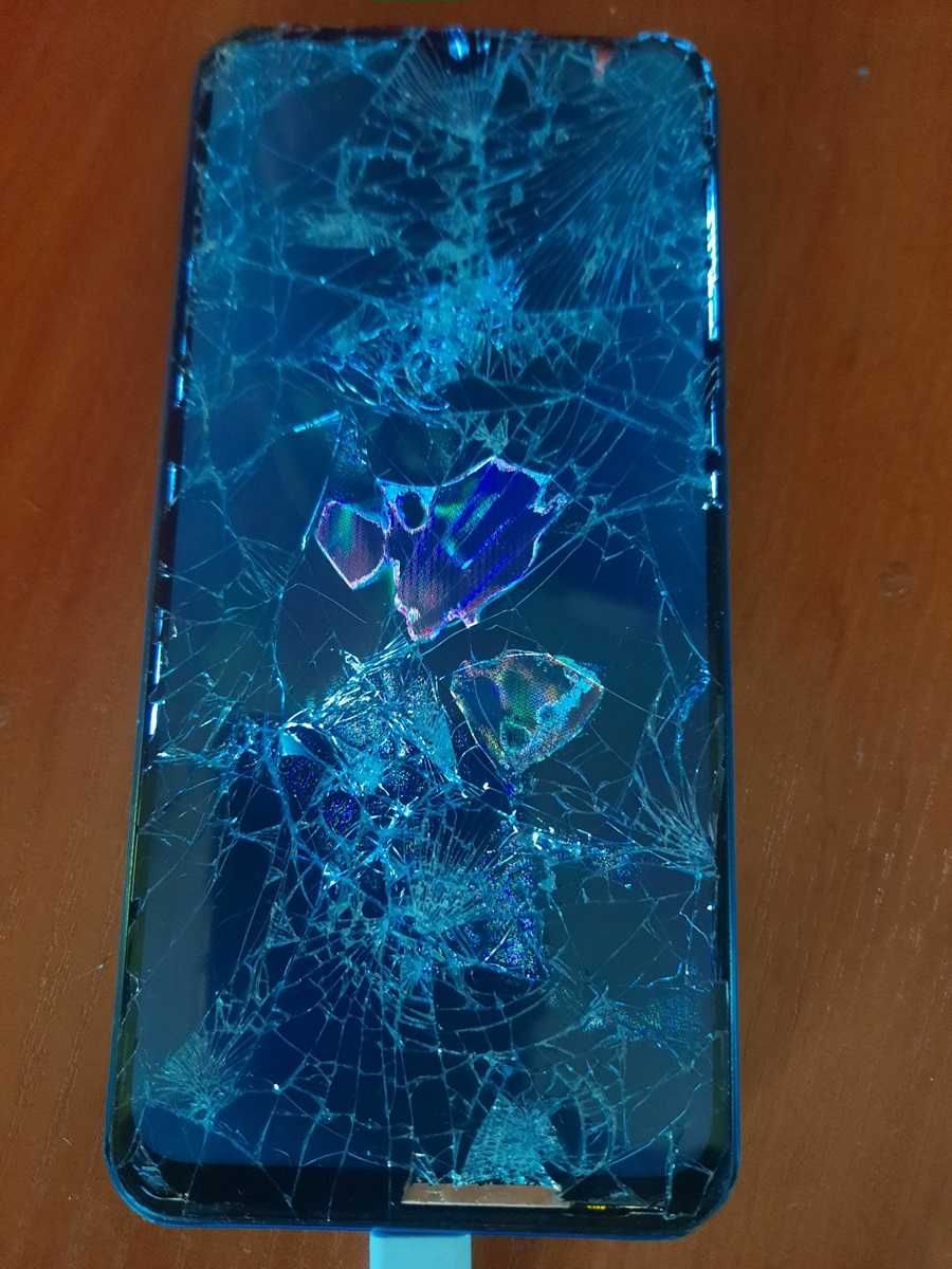 Xiaomi REDMI 9, etui, pudełko - uszkodzone.