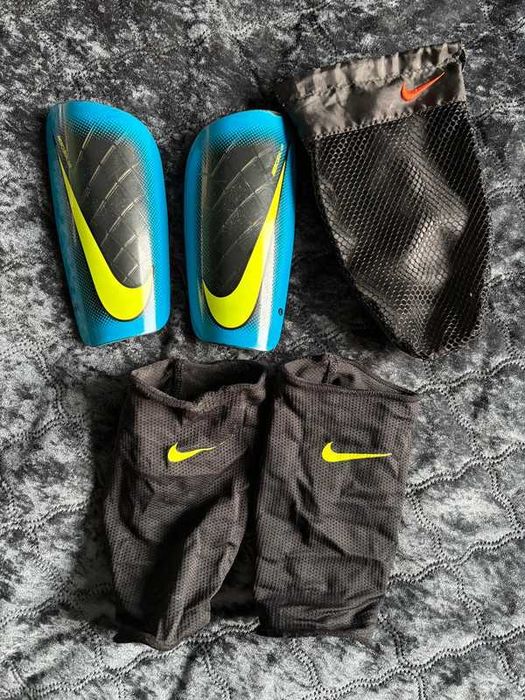 Ochraniacze NIKE r. L