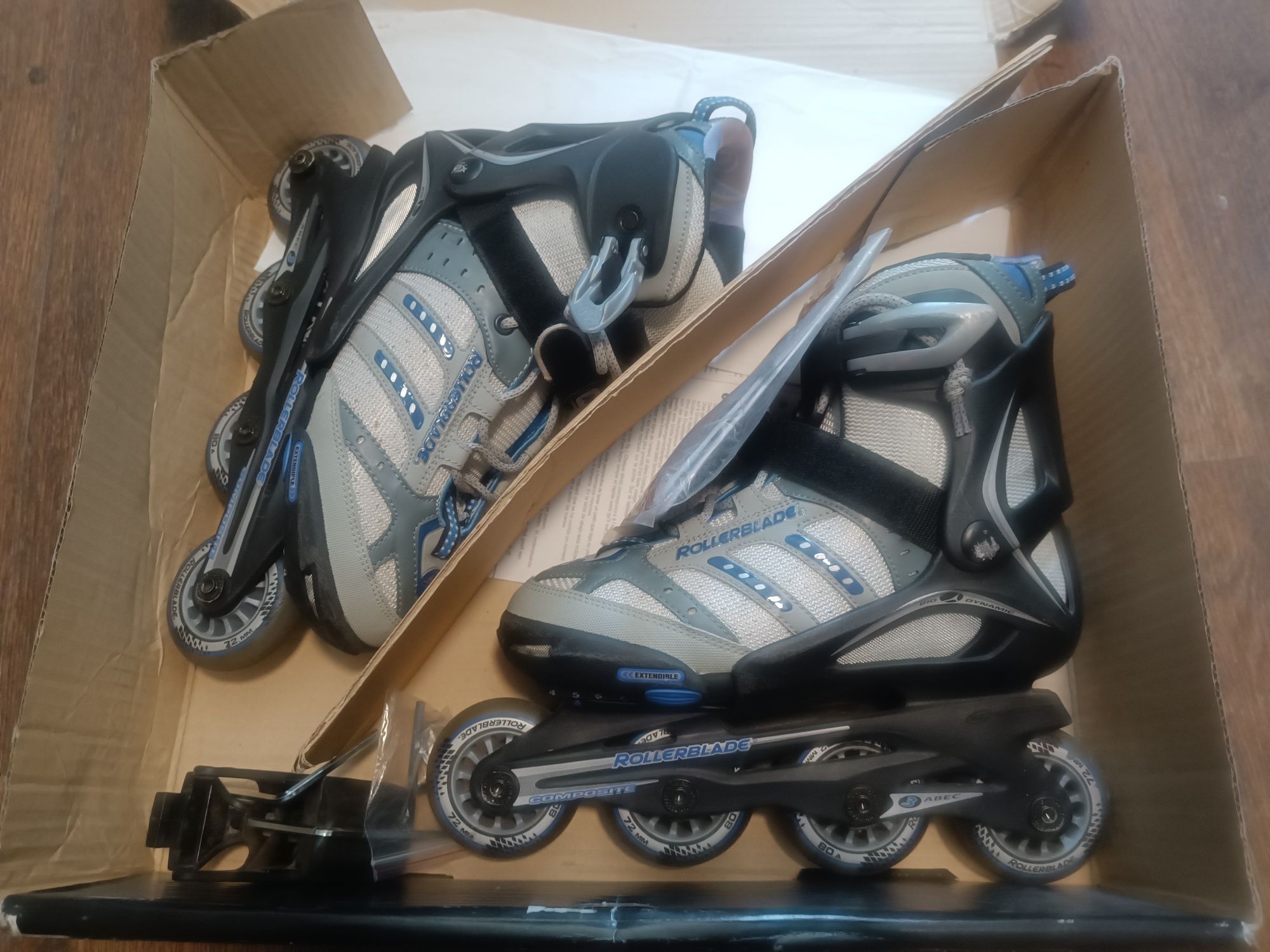 Ролики Rollerblade 2 (22.5 см - 25.5 см) + защита для кистей