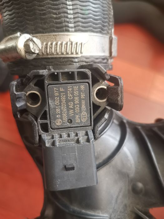 Датчик давления на выпускном коллекторе bpk03g906051e