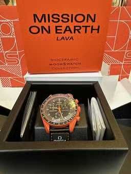 Omega x Swatch Mission to Earth: Lava SO33O100