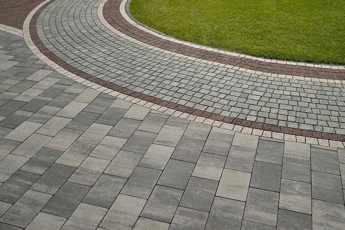 Kostka brukowa Bruk-Bet Urbanit kolor szary 6cm podjazd